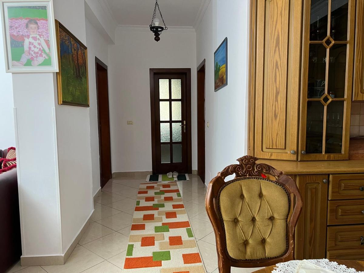 Entire Apartment Castle View Berat Exterior foto